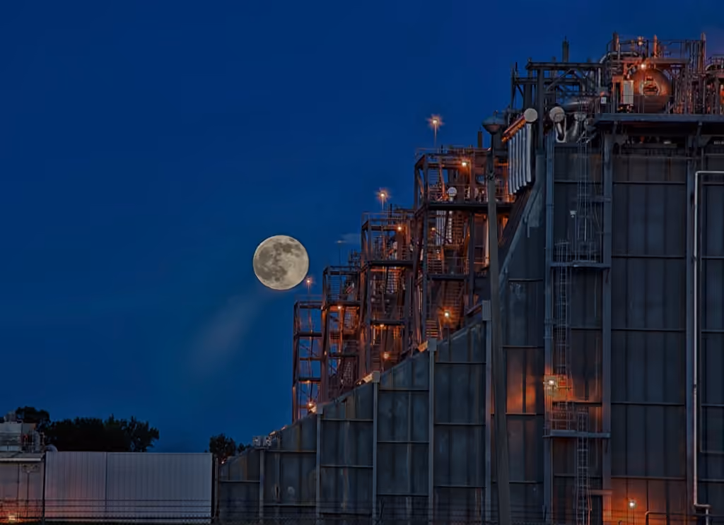 Process plant structure at dusk